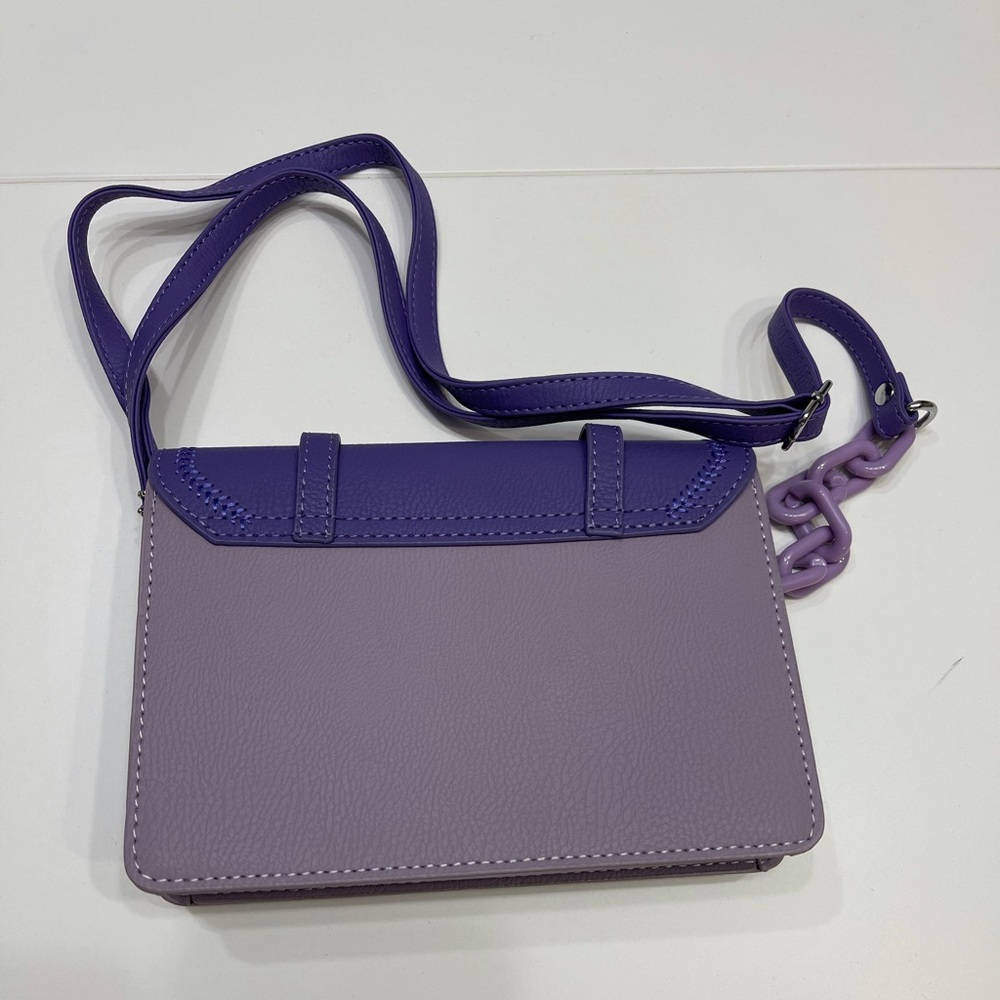 Contrast Bag - Picture 2 of 2